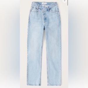 Abercrombie High Rise Dad Jean Light Wash with criss Cross Waistband